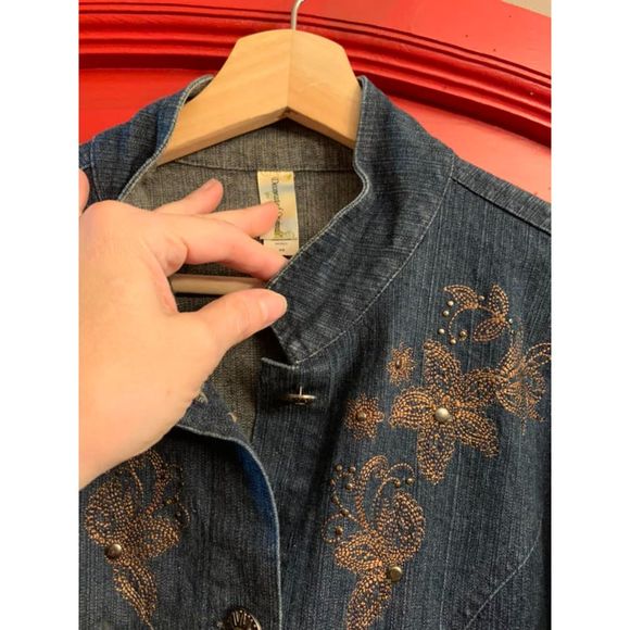 Decorated Originals 2X Denim Jacket Mandarin Collar Embroider Sunflower Buttons - Picture 3 of 3